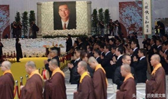 演员陈楚河父亲葬礼：上万人参加，不乏当红影视名人和政坛人物！